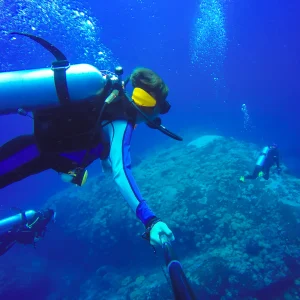 vacancesguadeloupe__underwater-scuba-diving-selfie-shot-with-selfie-st-2026-01-05-23-26-23-utc